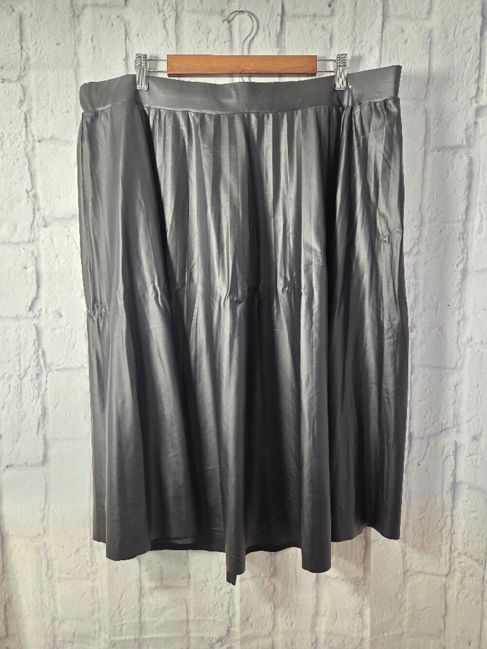 Ashley Blue 2XL Black Faux Leather Lined Pull On Flowy Midi Skirt